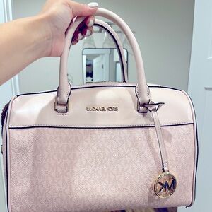 Michael Kors handbag and wallet